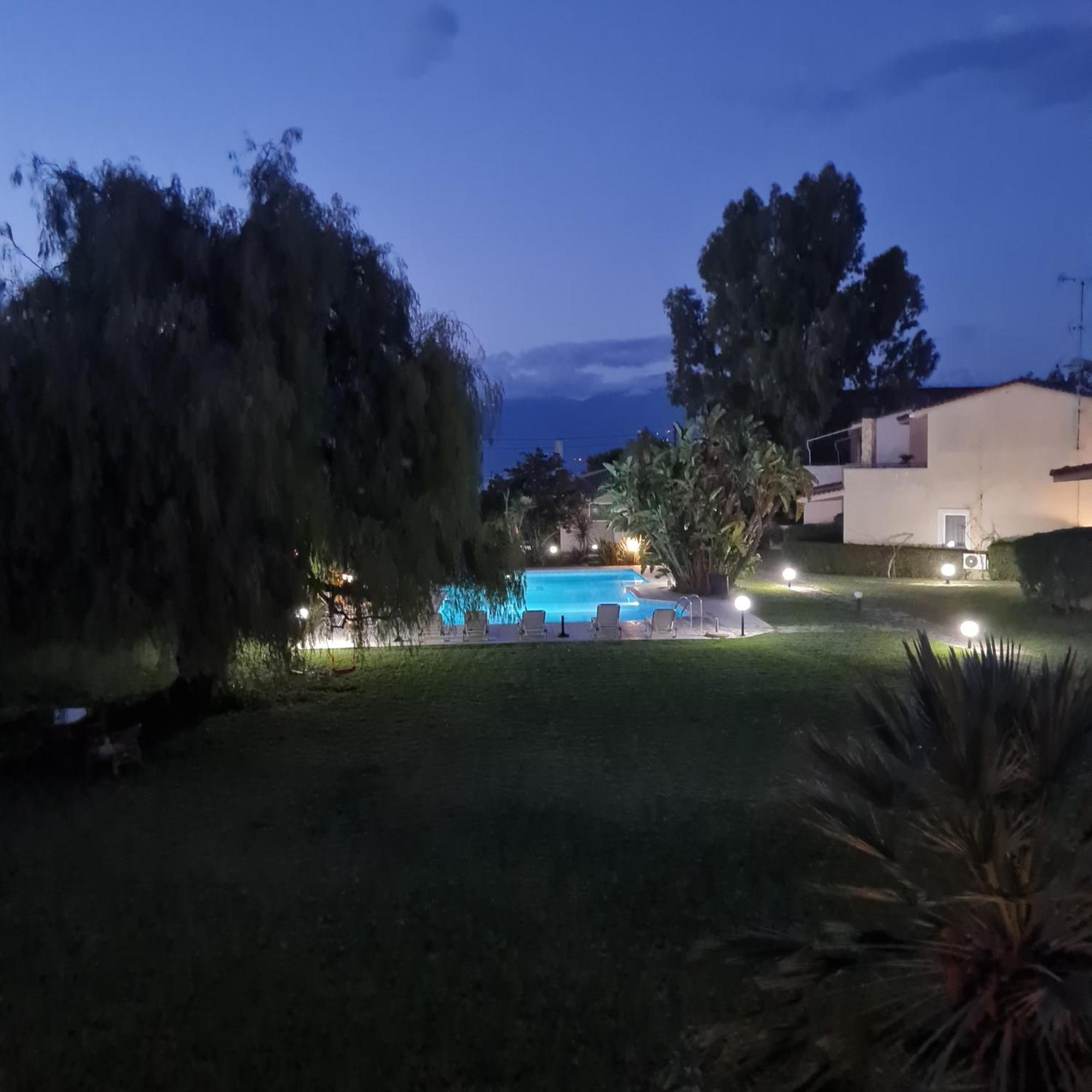 Megusta Apartments Selianítika Exterior photo